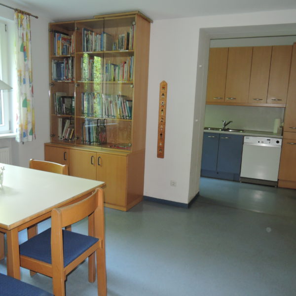 Personalraum und Küche